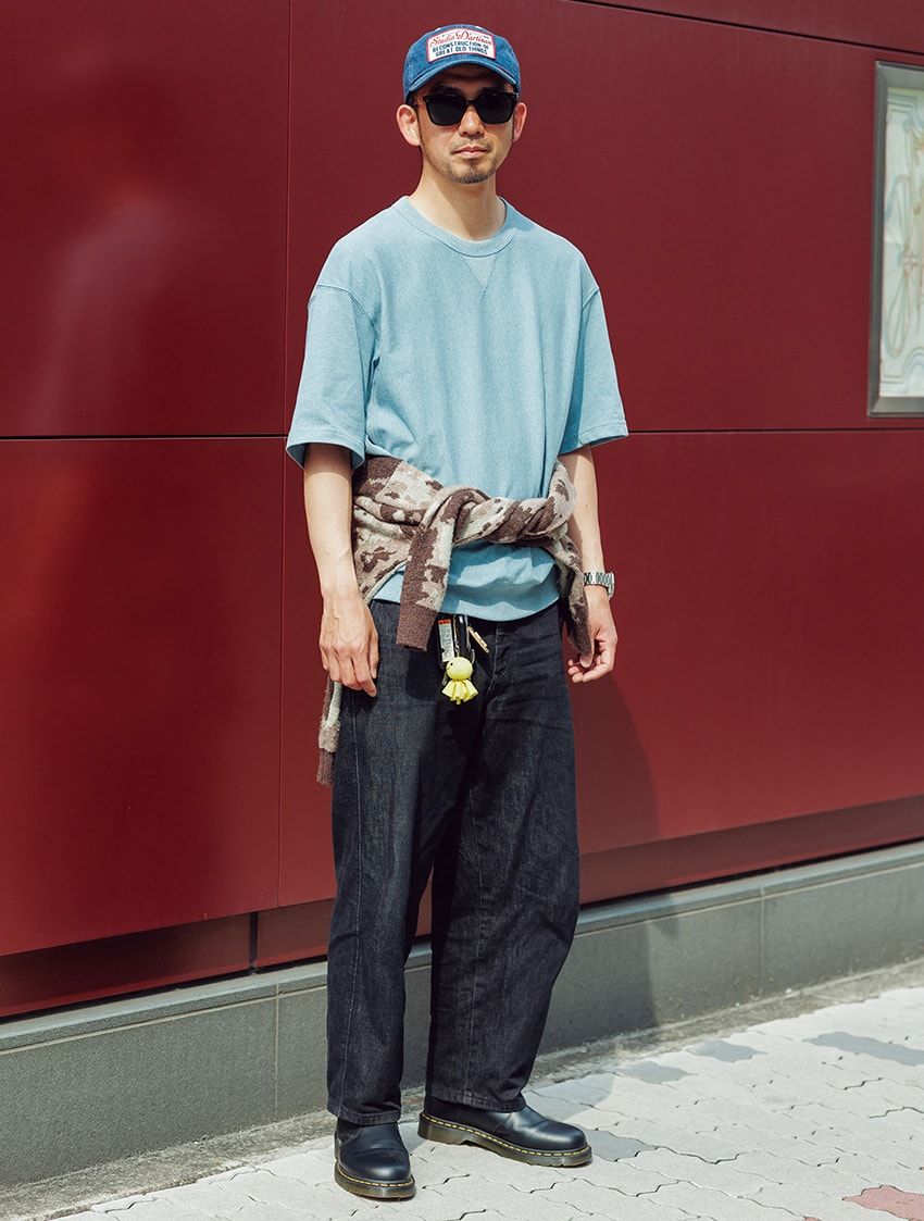 Tシャツ＝ジーユー