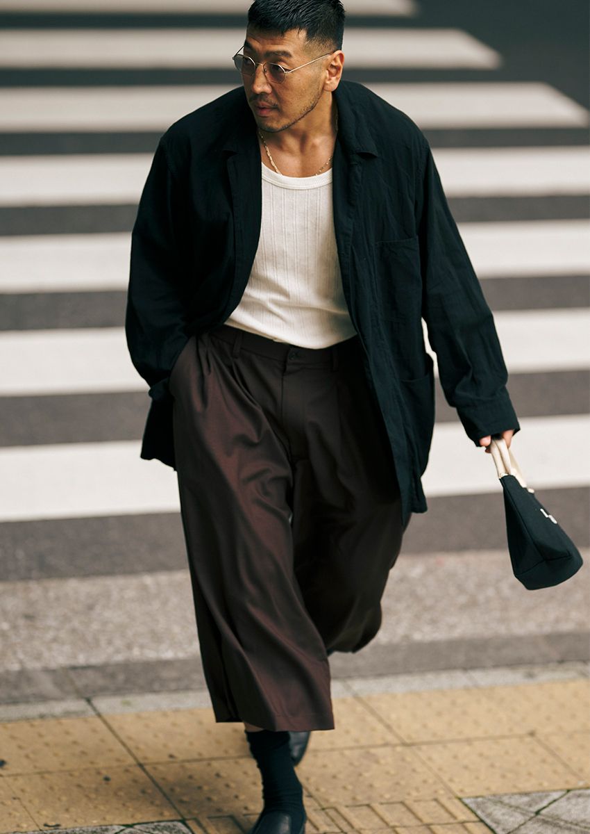 『九条の大罪』でも話題の俳優・後藤剛範の私服姿をパパラッチ！「今日はコモリ、クーティー。グラフペーパーも好き」 - 4枚目の画像
