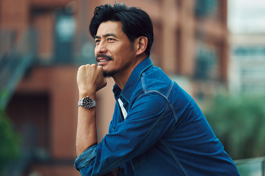 坂口憲二がセイコー プロスペックス「1965 ダイバー」と紡ぐ、かけがえ