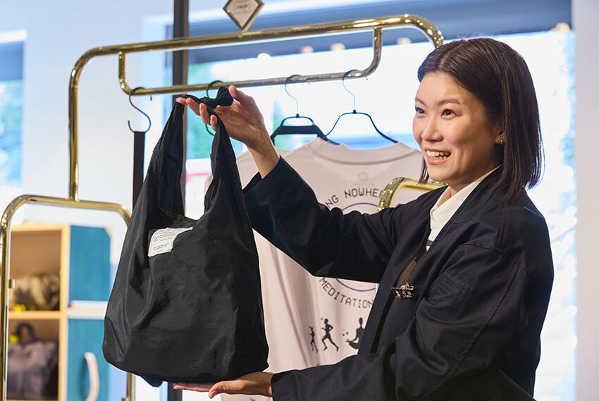 「ポーター」スタッフが推す愛用バッグ3選！ 旅行でも重宝するギミック満載のモデルたち - 23枚目の画像
