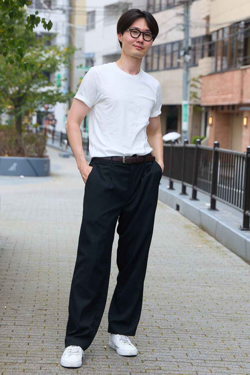 ユニクロ、無印良品etc.「シンプルTシャツ」を巧みに使った洒落者5人の着こなし - 6枚目の画像