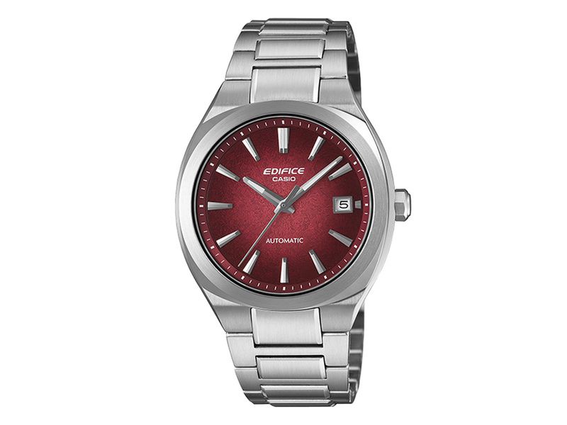 ステンレススチールケース、縦43.6×横38mm、自動巻き。5万5000円/EDIFICE