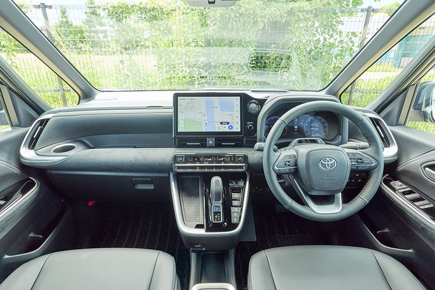 「ノア」じゃ物足りない人へ。トヨタ新型「ヴォクシー」の実車チェックで分かった“買い”の理由 - 83枚目の画像
