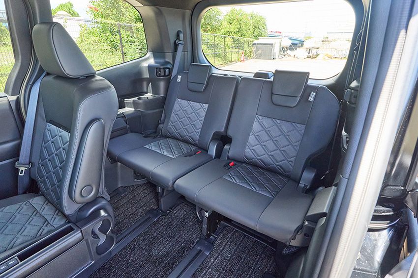 「ノア」じゃ物足りない人へ。トヨタ新型「ヴォクシー」の実車チェックで分かった“買い”の理由 - 58枚目の画像
