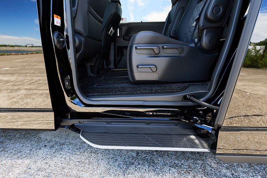 「ノア」じゃ物足りない人へ。トヨタ新型「ヴォクシー」の実車チェックで分かった“買い”の理由 - 30枚目の画像