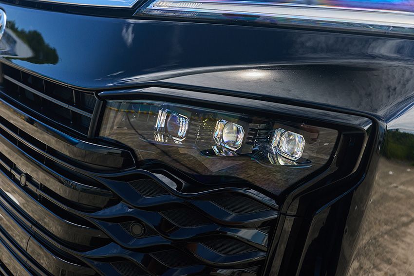 「ノア」じゃ物足りない人へ。トヨタ新型「ヴォクシー」の実車チェックで分かった“買い”の理由 - 15枚目の画像