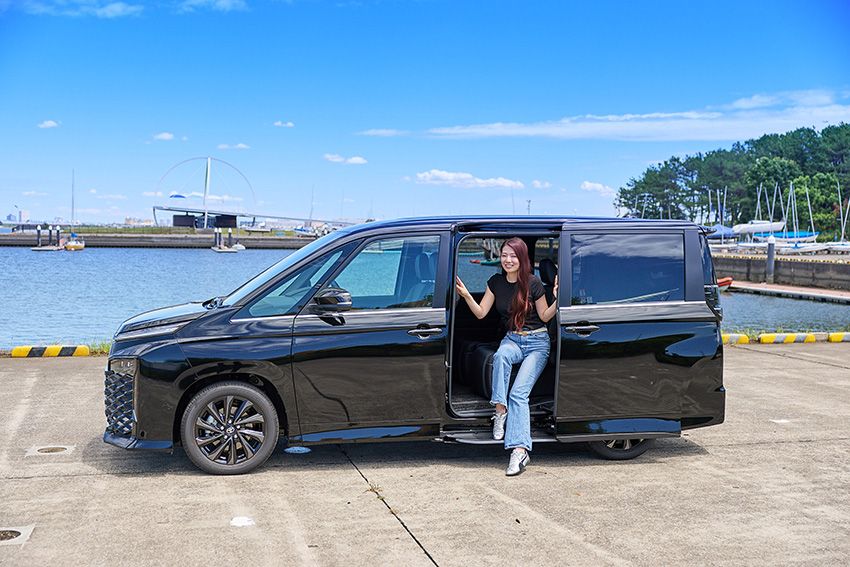 「ノア」じゃ物足りない人へ。トヨタ新型「ヴォクシー」の実車チェックで分かった“買い”の理由 - 90枚目の画像