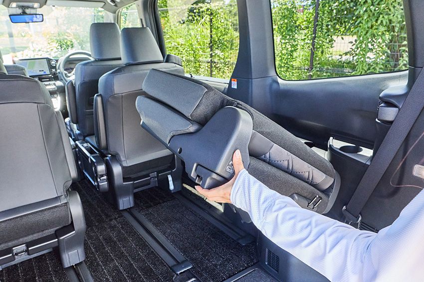 「ノア」じゃ物足りない人へ。トヨタ新型「ヴォクシー」の実車チェックで分かった“買い”の理由 - 86枚目の画像