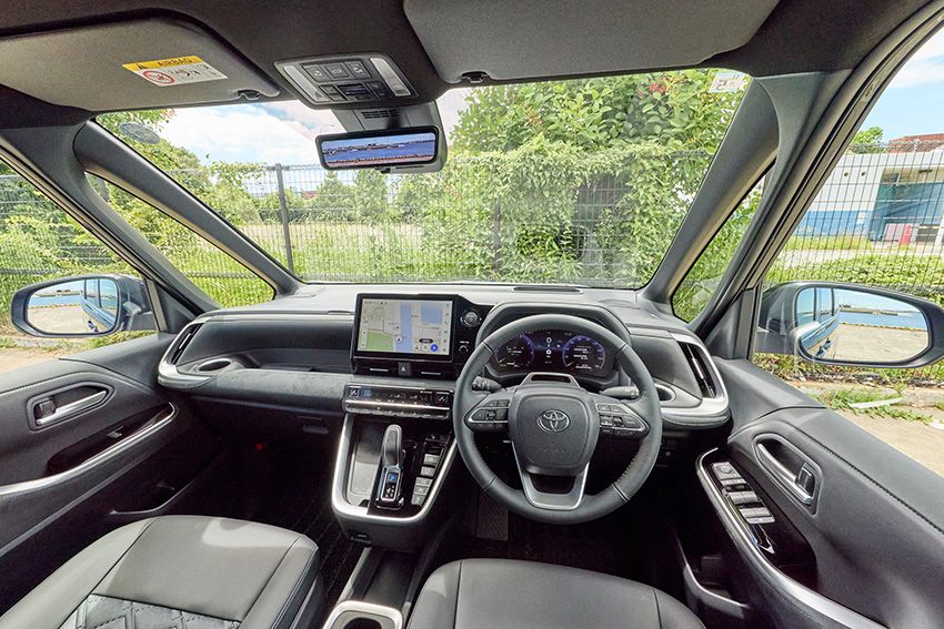 「ノア」じゃ物足りない人へ。トヨタ新型「ヴォクシー」の実車チェックで分かった“買い”の理由 - 93枚目の画像