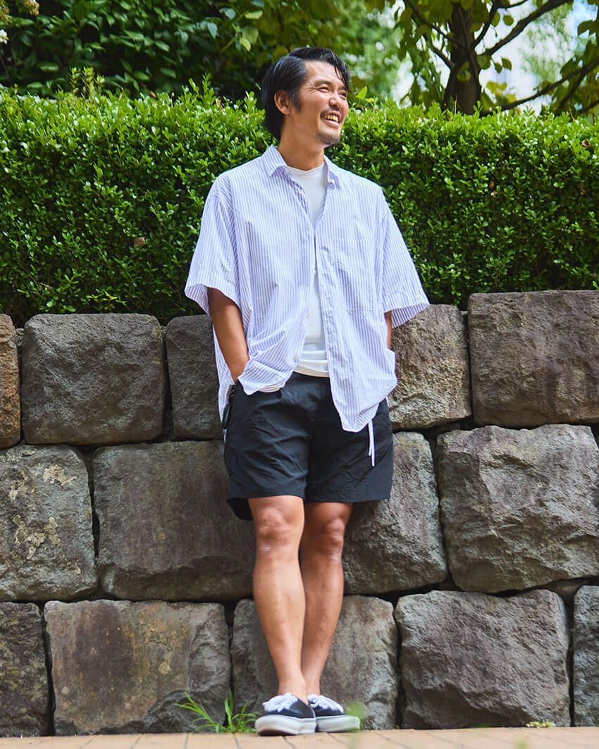 「黒ショーツに何を合わせるのが正解？」シップス仙波さんの答えは「ドレス顔のストライプシャツ」だった - 7枚目の画像