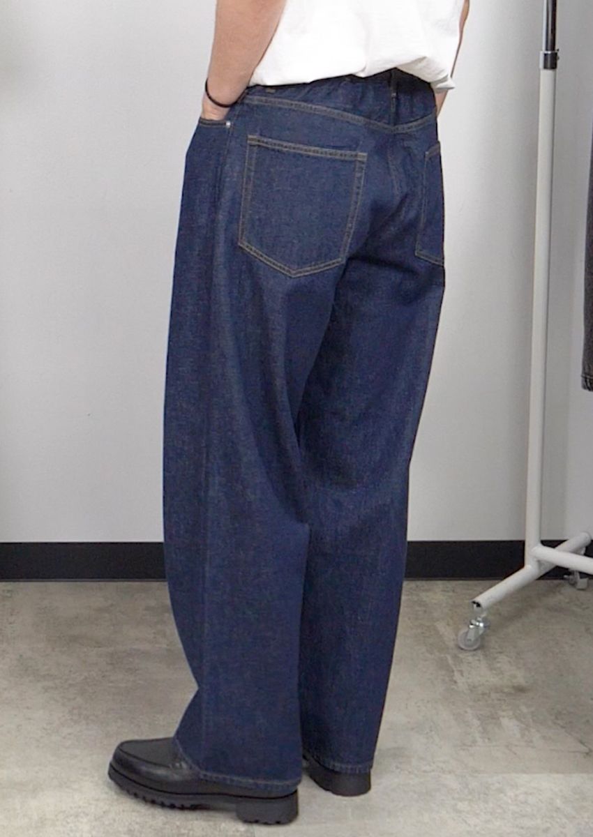 【1万円台以下】ユニクロ、無印良品も！プロが選ぶ「コスパ最強の高見えデニム」6本を試着検証 - 17枚目の画像