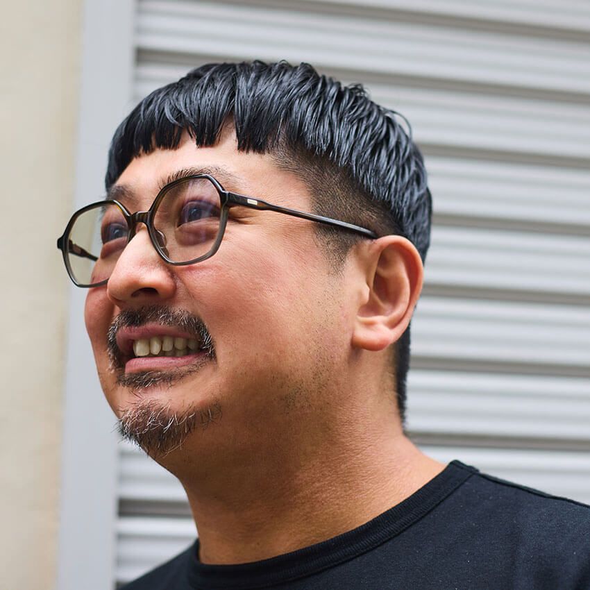 英国製501、デニスラ、黒550etc. 眼鏡店主が選ぶ至極のリーバイス！「体型カバー×品格」を両立する名作 - 24枚目の画像