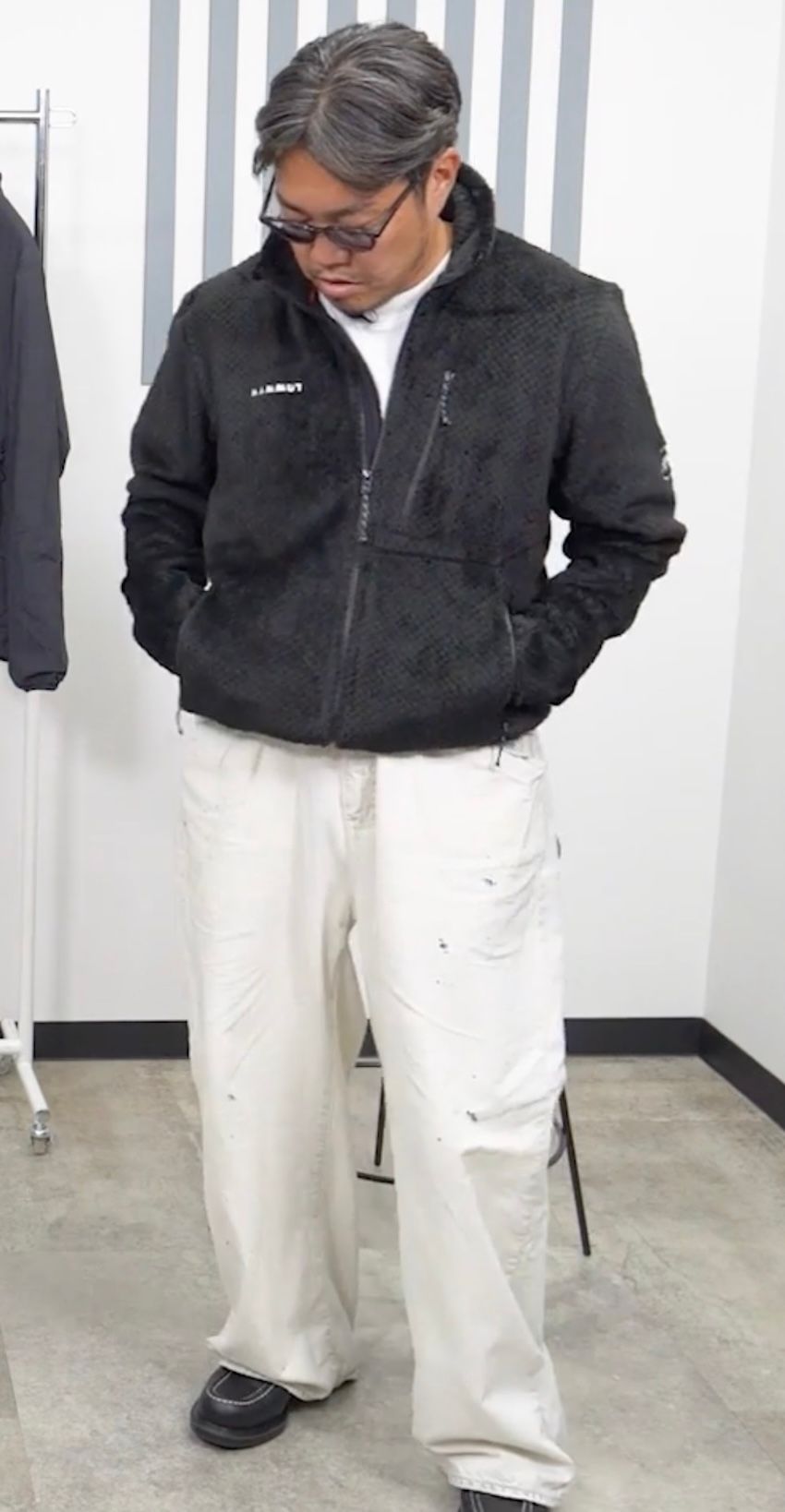 人気アウトドアブランドの「新作フリース」5選を試着検証！ 万能カラー“黒、グレー、青”でピックアップ - 9枚目の画像
