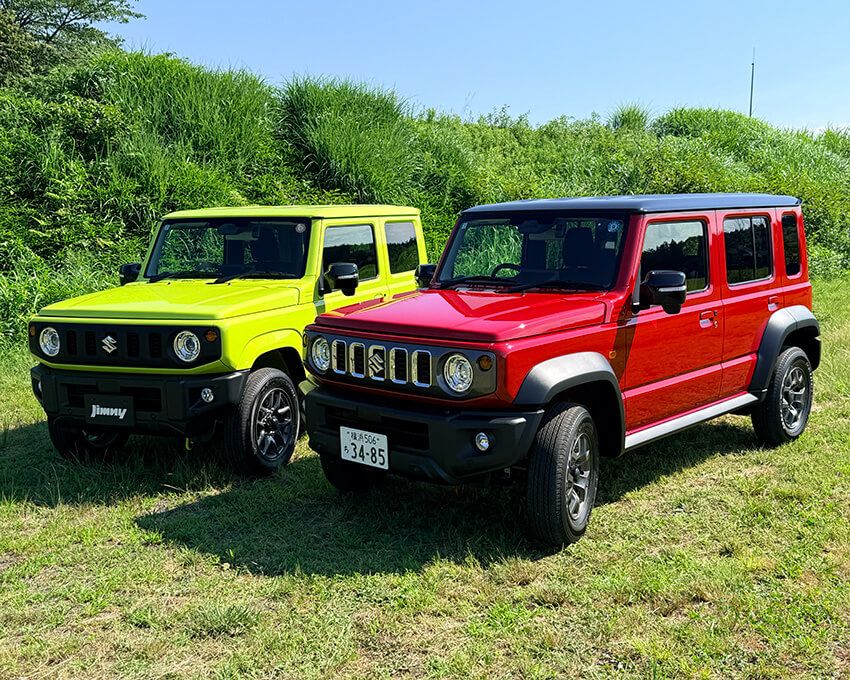 左●ジムニー、右●ジムニー ノマド。