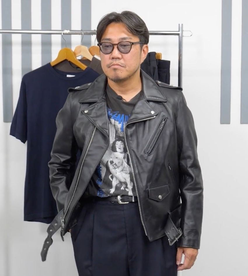 キクチさん（171cm、70kg）は「ショット」の40サイズ（トール）を着用