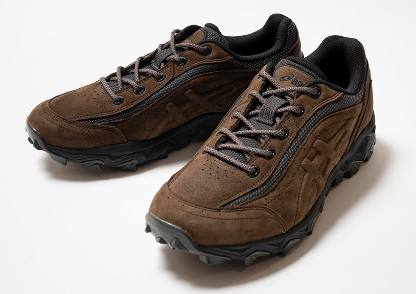 「GEL-TRANSCEND FJ」 1万9800円／アシックス（アシックスジャパン カスタマーサポート部　https://www.asics.com/jp/ja-jp/mk/support）