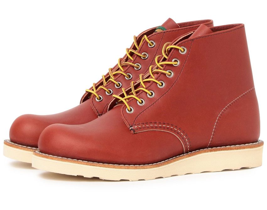 「6ROUND ORo-Russet 95 #9872」5万8850円／レッドウィング×ビームス（BEAMS HARAJUKU　03-3470-3947）