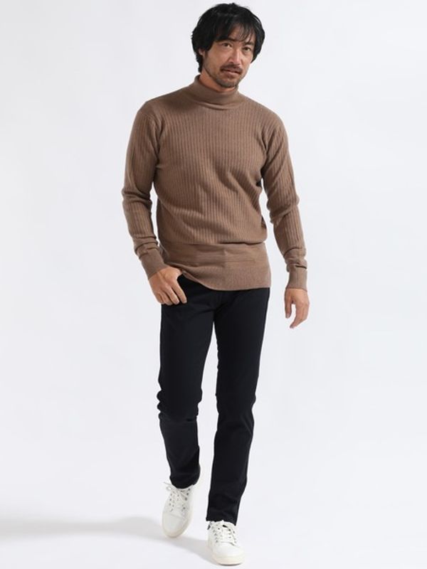 タートルネックを着ているメンズはダサい ７つの理由とモテる着こなしコーデを１０選紹介 Oceans オーシャンズ 男の日常を楽しくする情報発信局