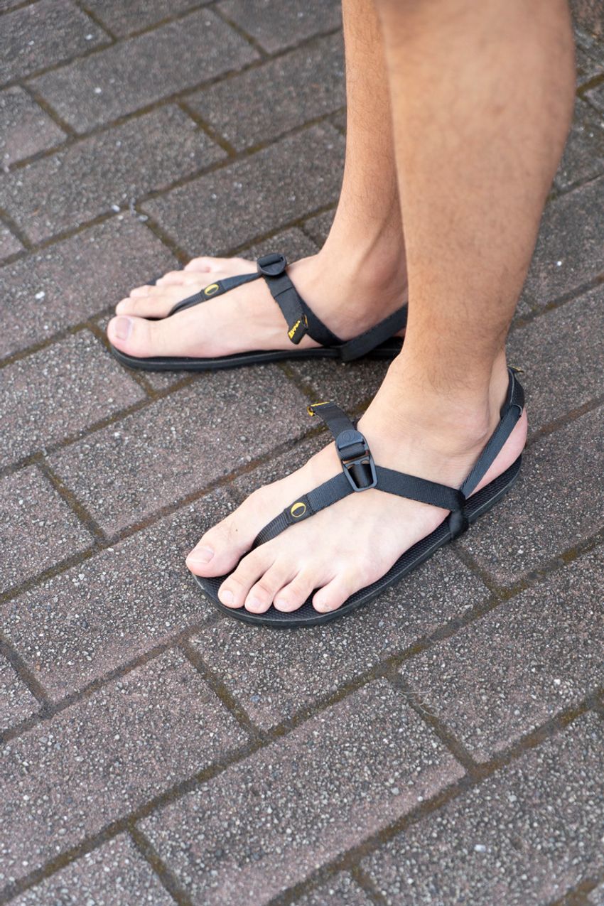 種さんも愛用する「ルナサンダル」は“アウトドア顔”でも街着にハマる！スナップに見るコーデ好例 - 8枚目の画像