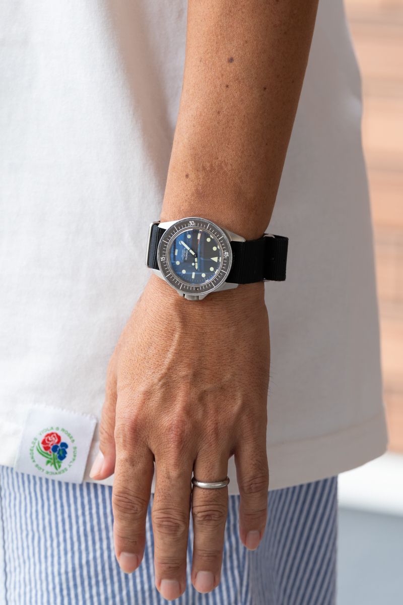 ヴィオラアンドローゼスのTシャツコーディネート | 250904-1339-06 木下史彰 5枚目の写真