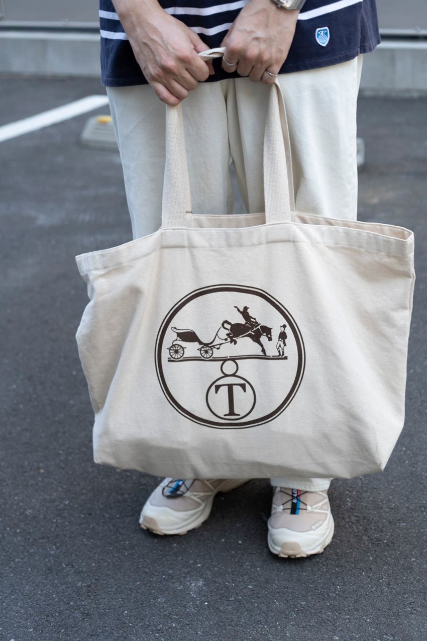 取扱注意！テッキーなサロモンを日常着に落とし込むコツをお洒落3コーデで解説 - 3枚目の画像