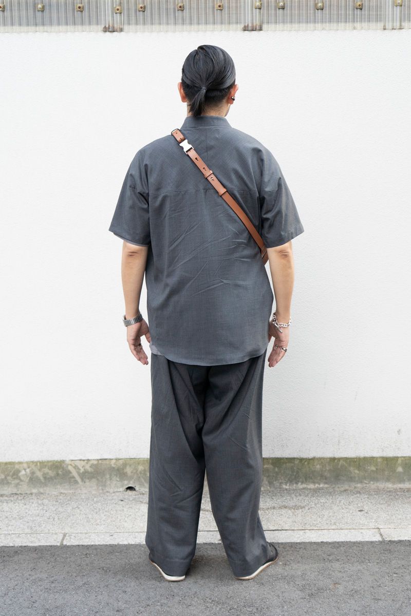 オーバーコートのシャツコーディネート | 250907-1145-02 生島広嗣 3枚目の写真