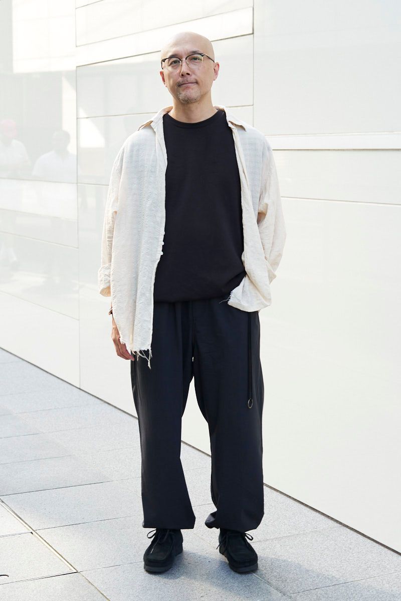 バーベルオブジェクトのシャツコーディネート | 250908-0827-04 田名部敏丈 2枚目の写真