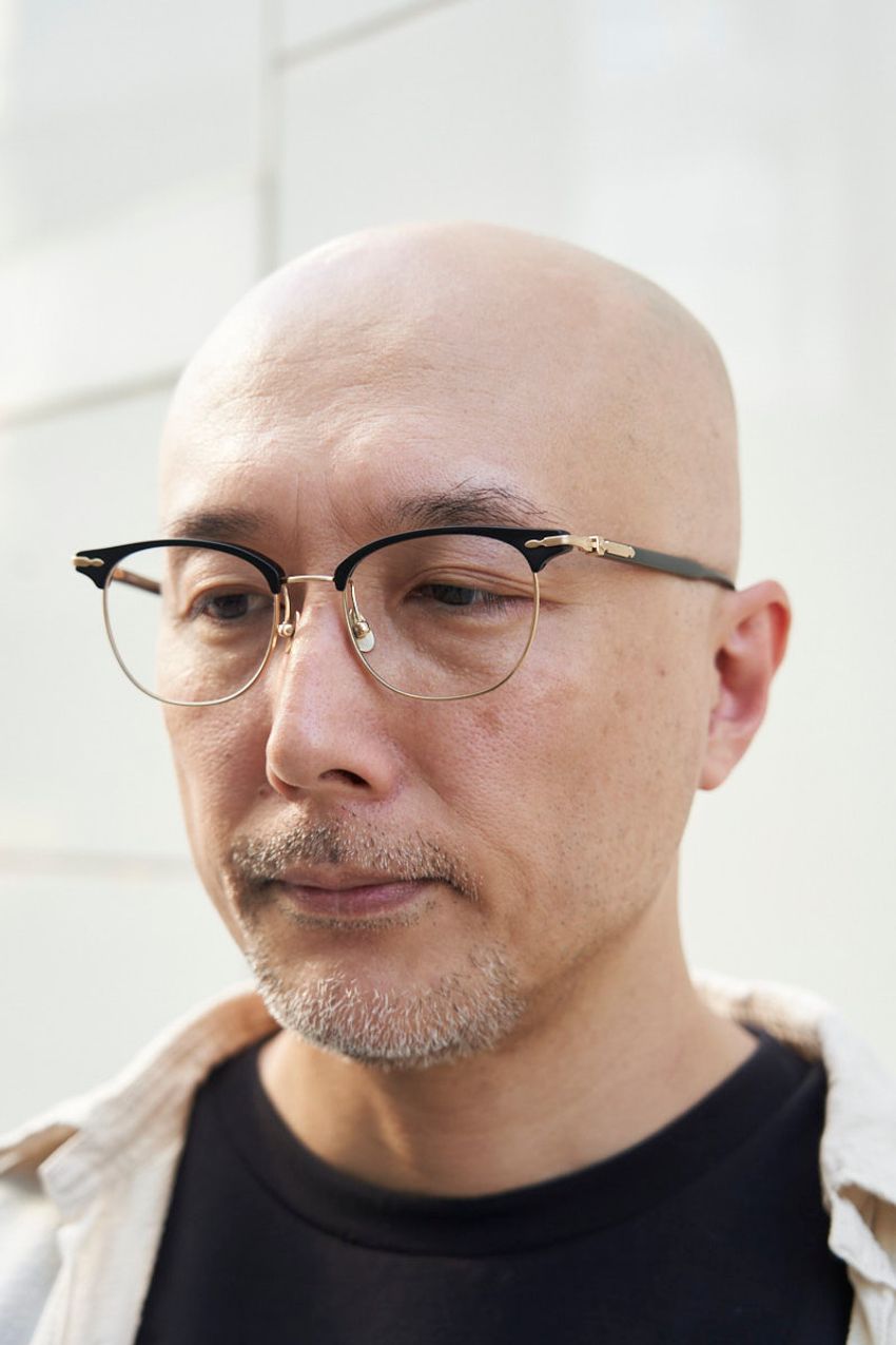 初秋のシャツは“羽織る”が大正解！洒落者の愛用品と着こなしテクニックをスナップで - 6枚目の画像