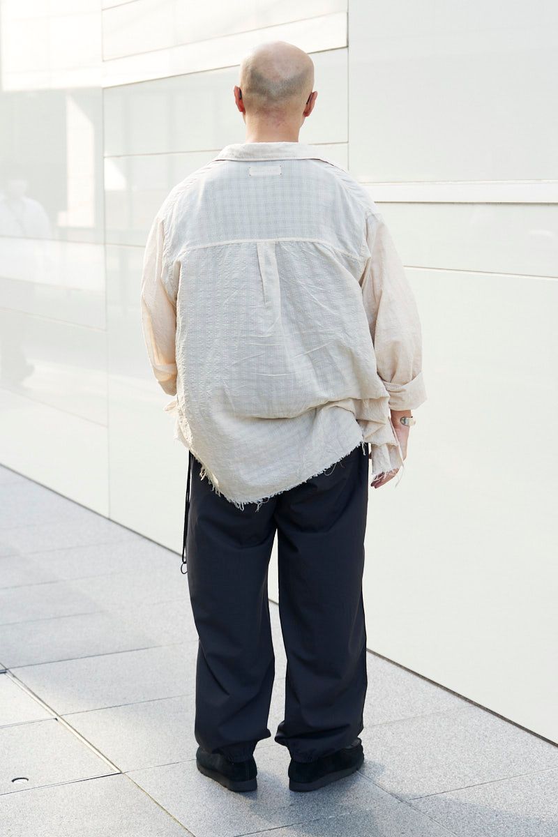 バーベルオブジェクトのシャツコーディネート | 250908-0827-04 田名部敏丈 3枚目の写真