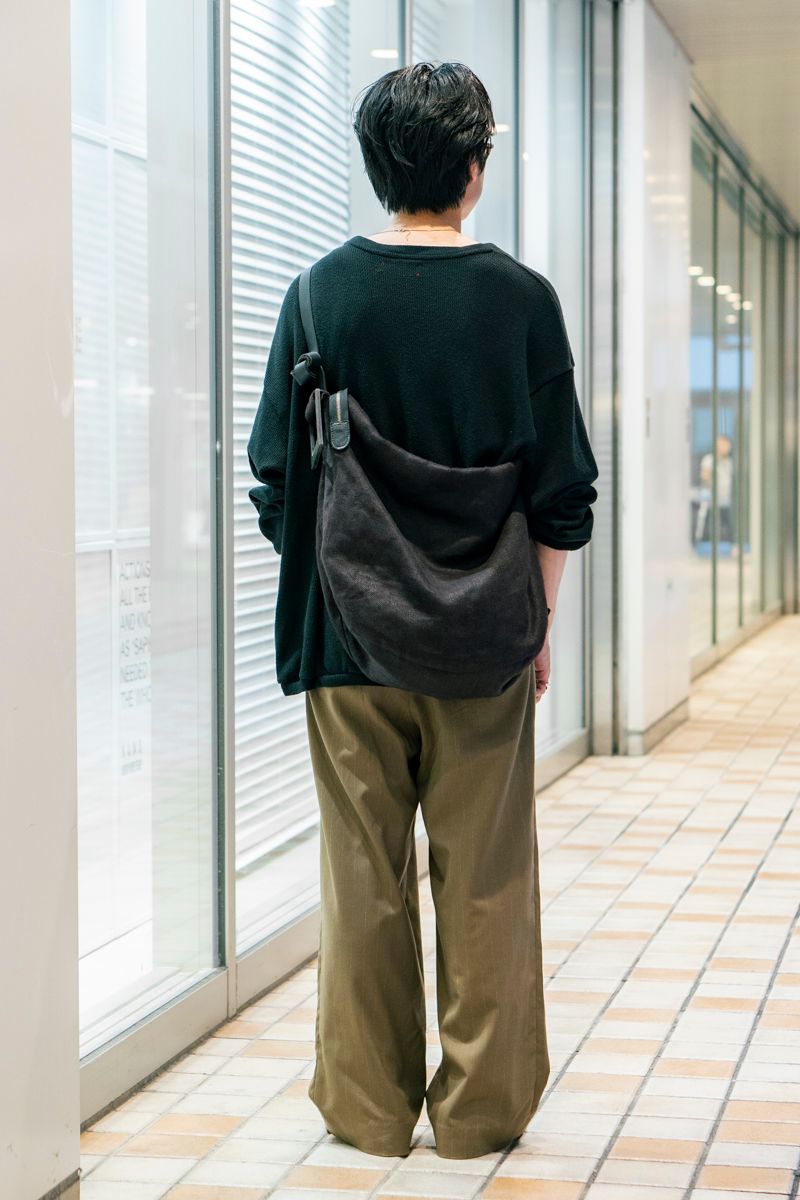 バーベルオブジェクトのTシャツコーディネート | 250914-1215-18 渡辺大介 4枚目の写真