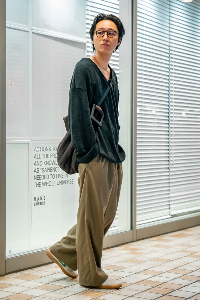 Tシャツ バーベルオブジェクト  パンツ エムズブラック  シューズ ナイキ  眼鏡 アイヴァン7285  バッグ 不明  腕時計 ヴァーグウォッチカンパニー  リング トムウッド  リング2 フランクアンドイージー