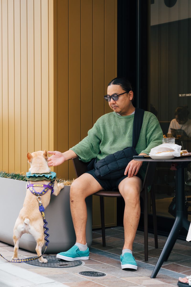 ジャーナルスタンダードレリュームのTシャツコーディネート | 250920-0246-58 庄子紘太