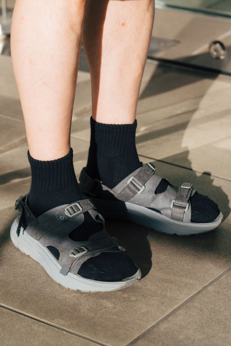 コモリのシャツコーディネート | 250923-1838-03 横石和季 6枚目の写真