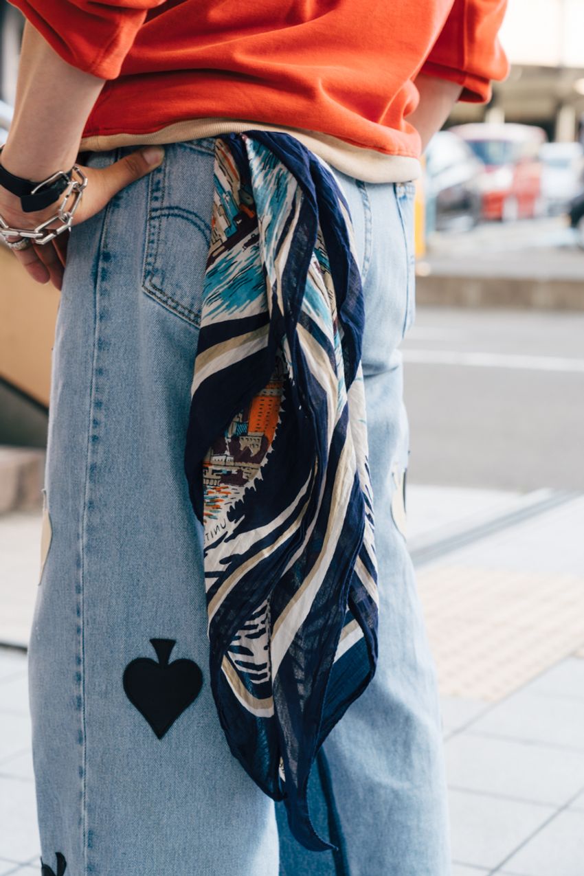 秋の“スウェットスタイル”5例をスナップで厳選！洒落者たちが選んだブランドと着こなし - 5枚目の画像