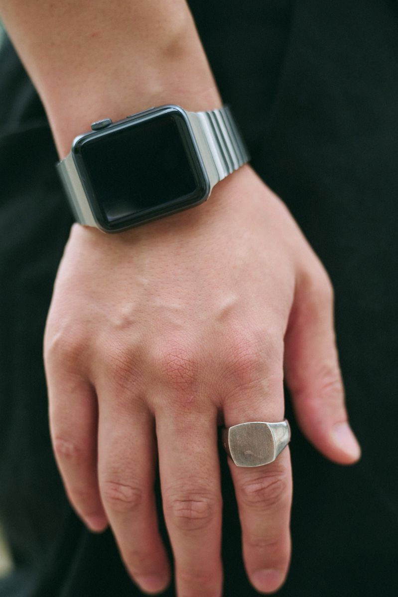 メルセデスアンカーインクのTシャツコーディネート | 250920-0348-59 鈴木 優 6枚目の写真