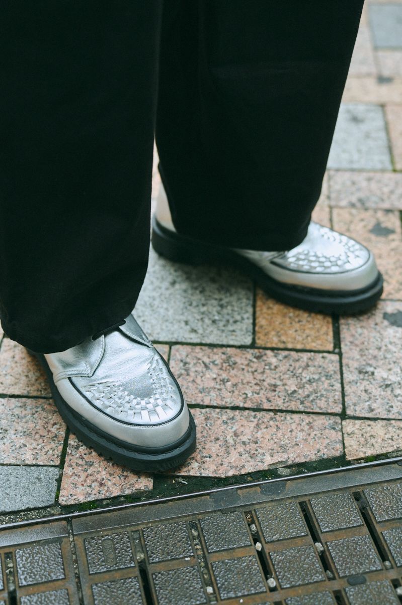 メルセデスアンカーインクのTシャツコーディネート | 250920-0348-59 鈴木 優 8枚目の写真