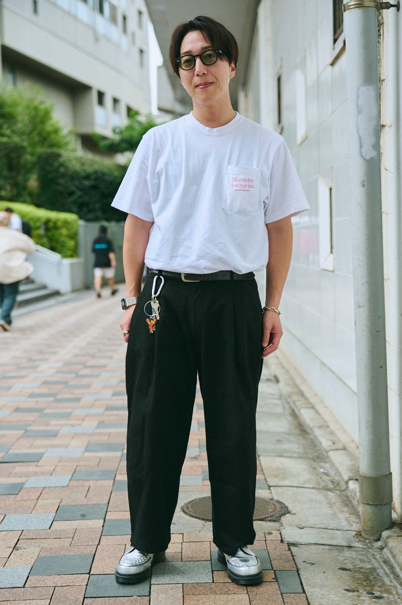 メルセデスアンカーインクのTシャツコーディネート | 250920-0348-59 鈴木 優 4枚目の写真