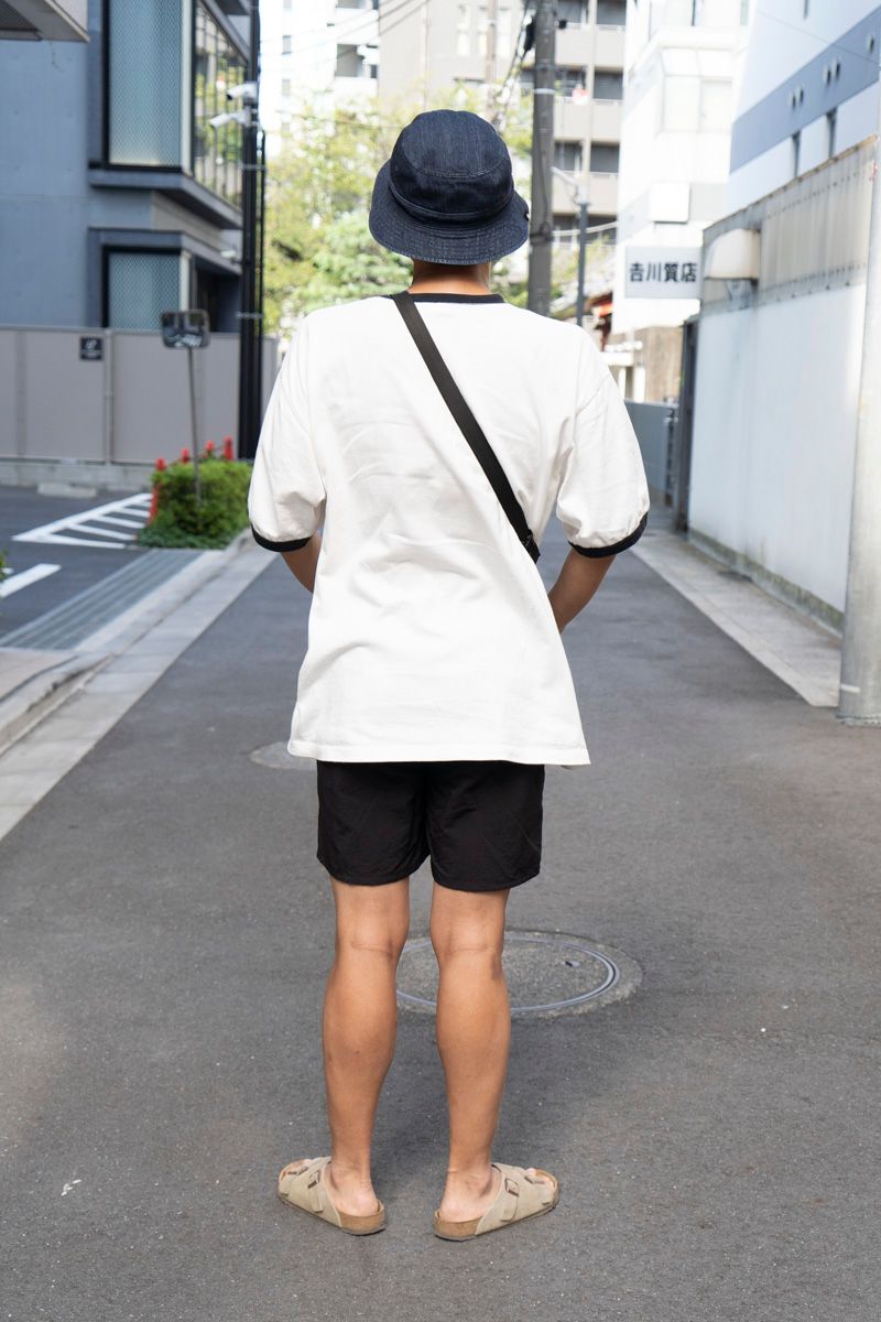 不明のTシャツコーディネート | 250916-1207-42 西村文徳 2枚目の写真