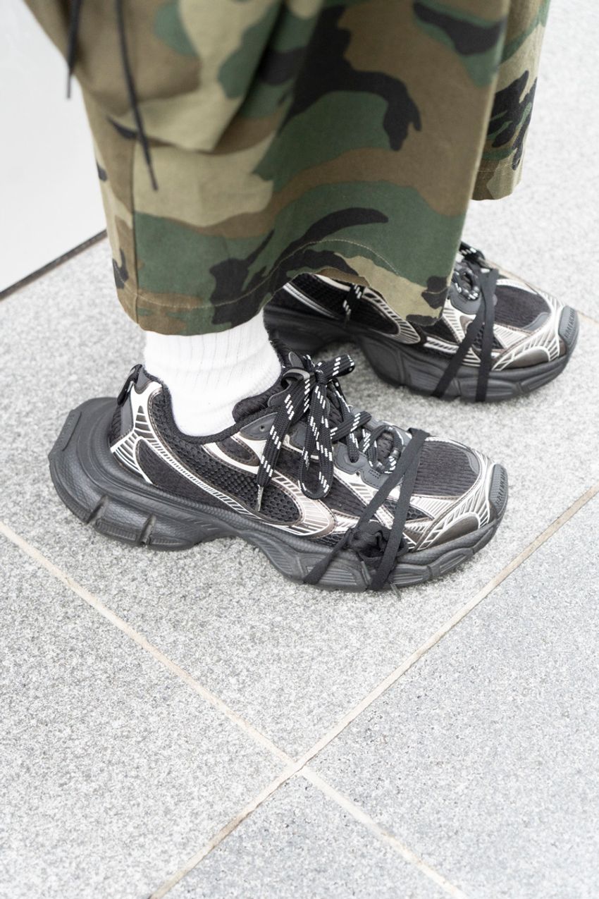 シルエットで差がつく！ 難易度高め（？）な“ハンパ丈パンツ”の攻略法を3人のスナップで - 5枚目の画像