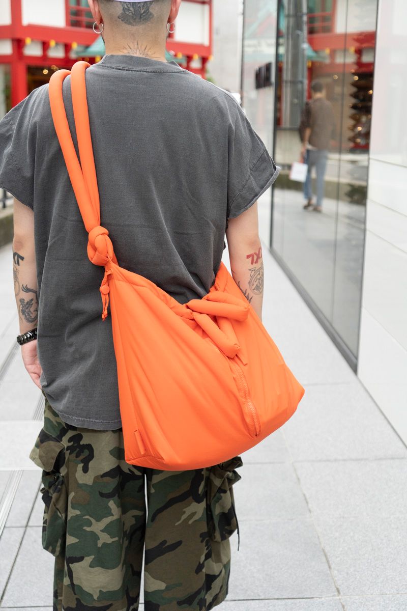 ノーブランドのTシャツコーディネート | 250923-1908-21 YZEnt. 8枚目の写真