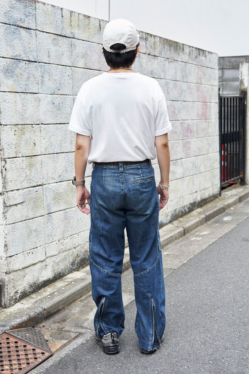 シュプリーム×ヨウジヤマモトのTシャツコーディネート | 250923-1759-45 香川剛毅 3枚目の写真