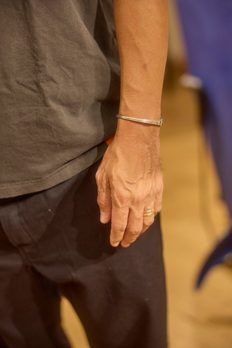 トニータイズサンのTシャツ、パンツコーディネート | 250922-1206-47 清水 泰 5枚目の写真