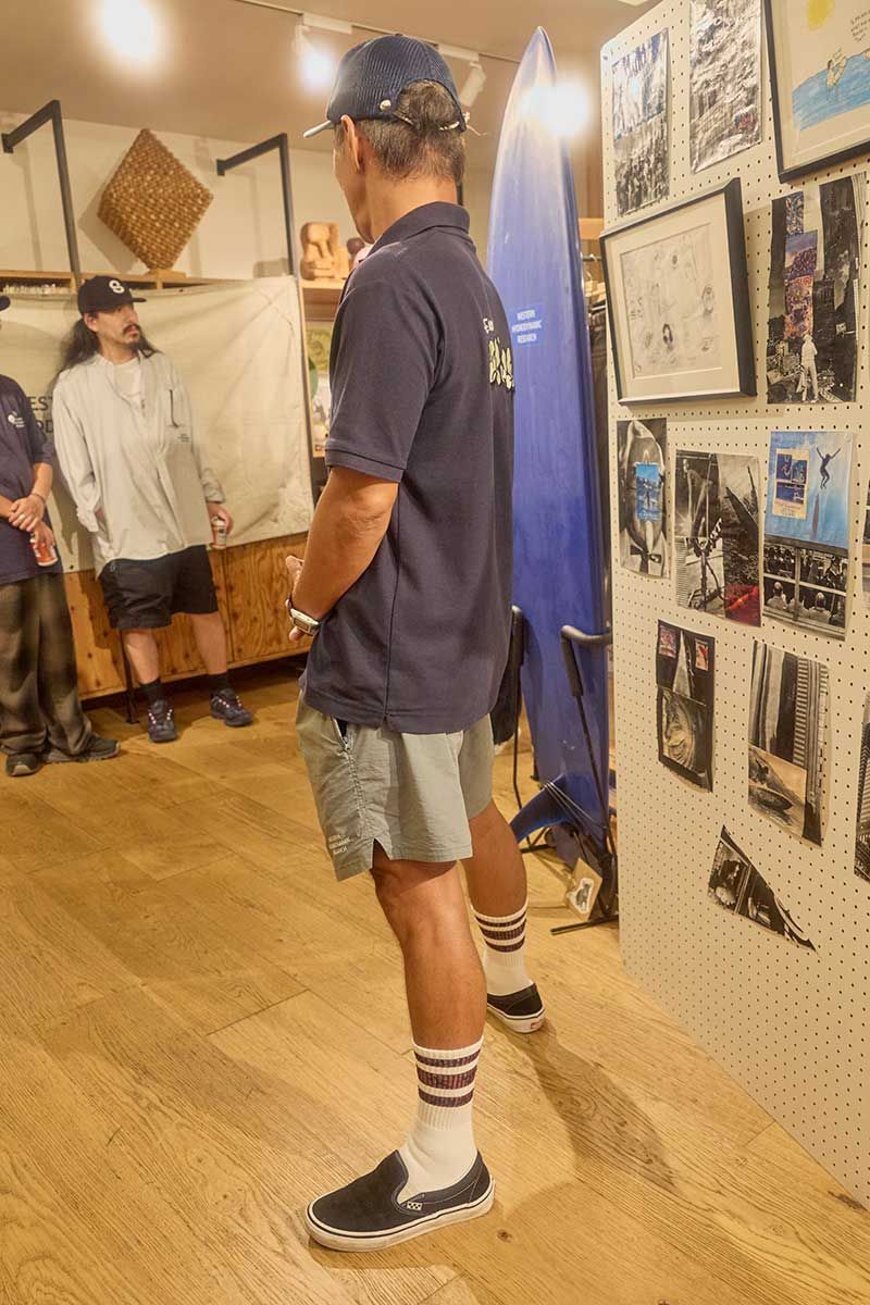 ピルグリム サーフ＋サプライのポロシャツコーディネート | 250922-1207-23 横井洋平 6枚目の写真