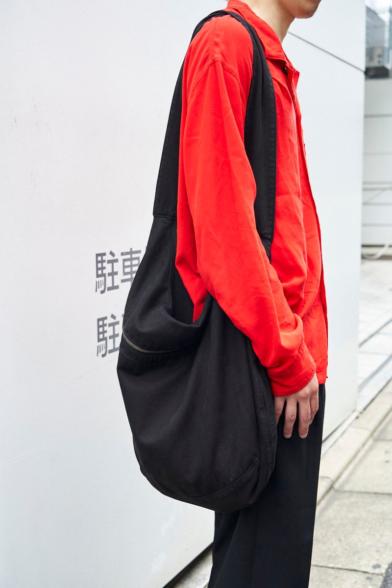 ヨウジヤマモトのシャツコーディネート | 250924-1900-40 市川 蓮 6枚目の写真