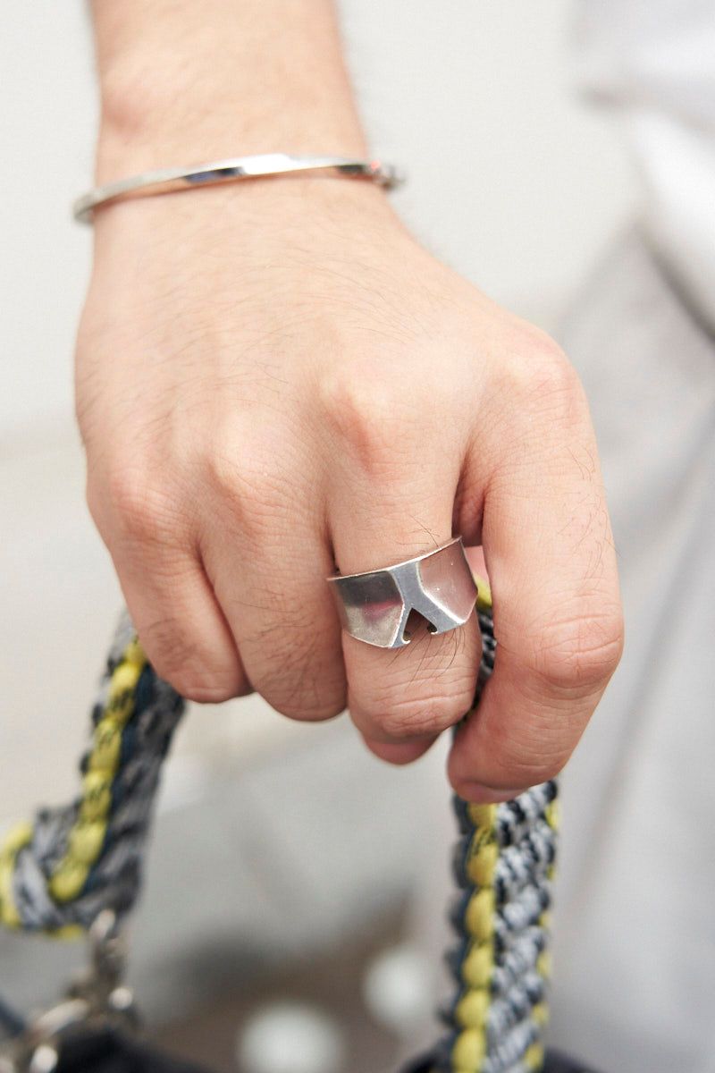 ノーブランドのシャツコーディネート | 250924-1937-15 ヨウスケ 10枚目の写真