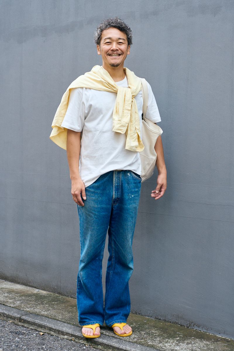 無印良品のTシャツコーディネート | 250924-2146-07 神田祥輔 3枚目の写真