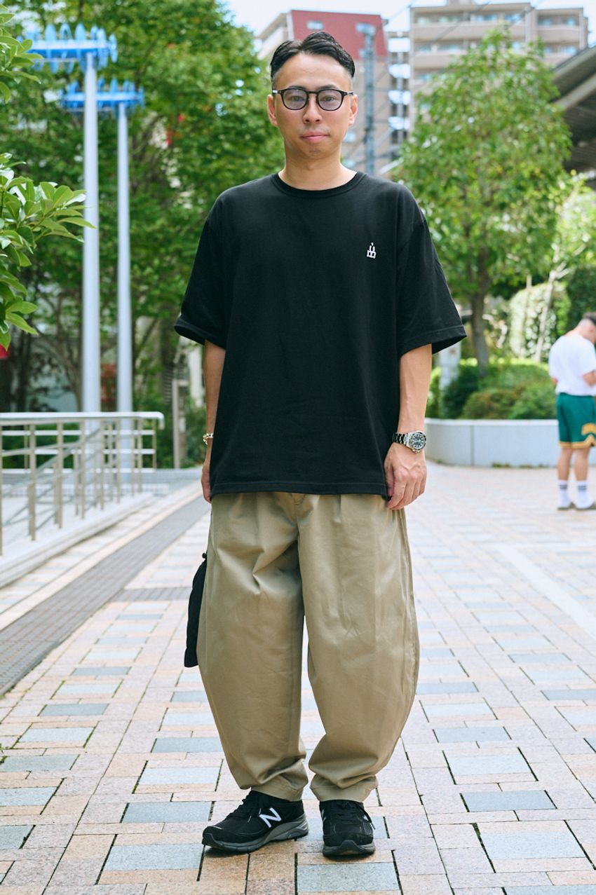 ニューバランス、ヴァンズetc.支持率が高い“黒いスニーカー”最新事情を街角からレポート - 4枚目の画像