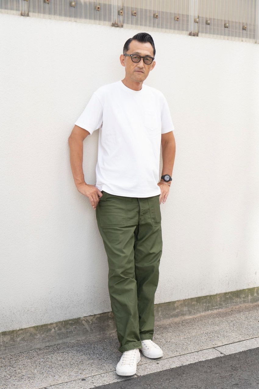 サカイ、アナトミカ、フリークス。白Tシャツ一枚で成立する洒落たモノトーンコーデ3パターン！ - 6枚目の画像