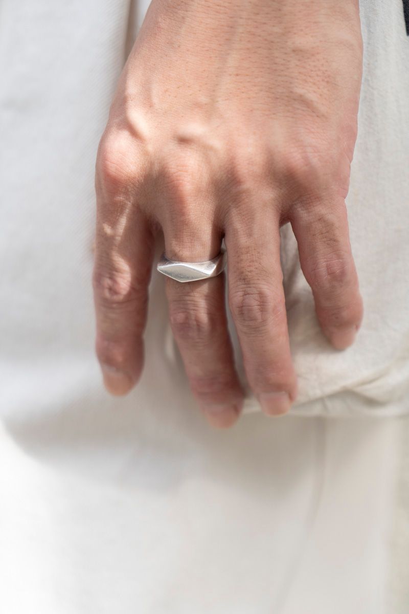 コンビニエンスウェアのTシャツコーディネート | 250925-0026-56 竪川翔太 8枚目の写真