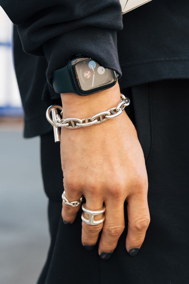 ユニクロのTシャツコーディネート | 250928-1408-18 野川北山 8枚目の写真